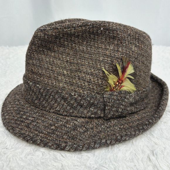 Vtg Bee Hats Tweed 100% Wool Brown Fedora Trilby Hat Sz 7.5 USA w/ Feather - Picture 1 of 6